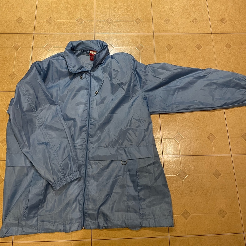 Two XXL windbreaker Loy
